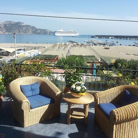Terrazza Sul Mare Apartment Giardini Naxos Room photo