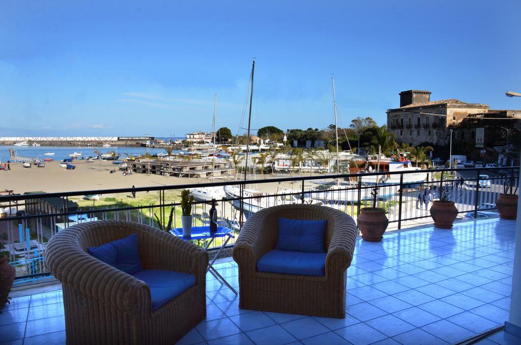 Terrazza Sul Mare Apartment Giardini Naxos Exterior photo