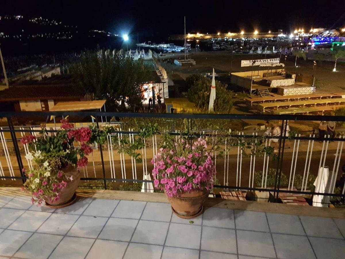 Terrazza Sul Mare Apartment Giardini Naxos Exterior photo